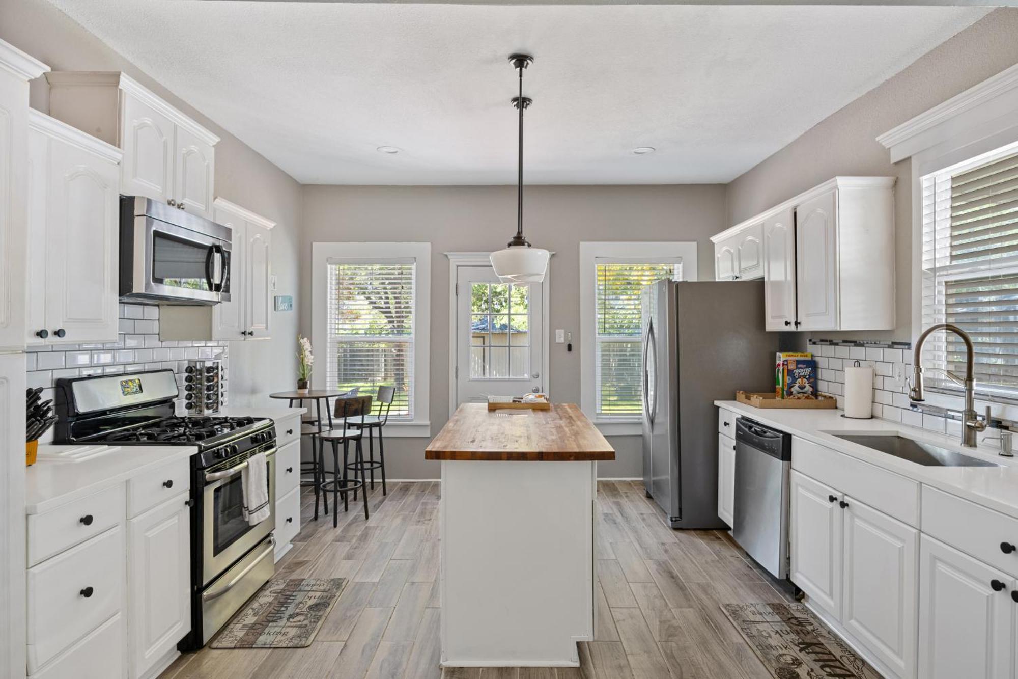 Charming Craftsman Close By Bishop Arts & Downtown Dallas Exterior photo